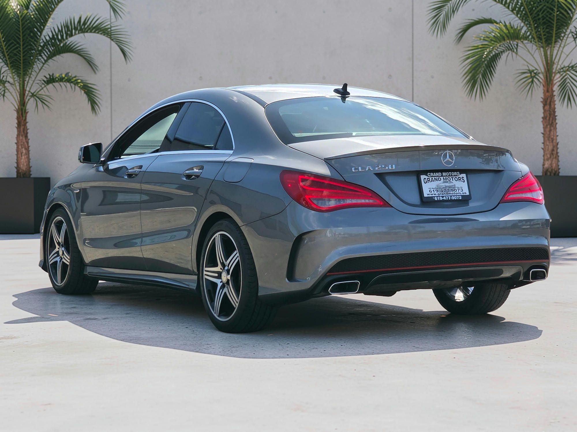 Photo 5 of this Mercedes-Benz CLA 250