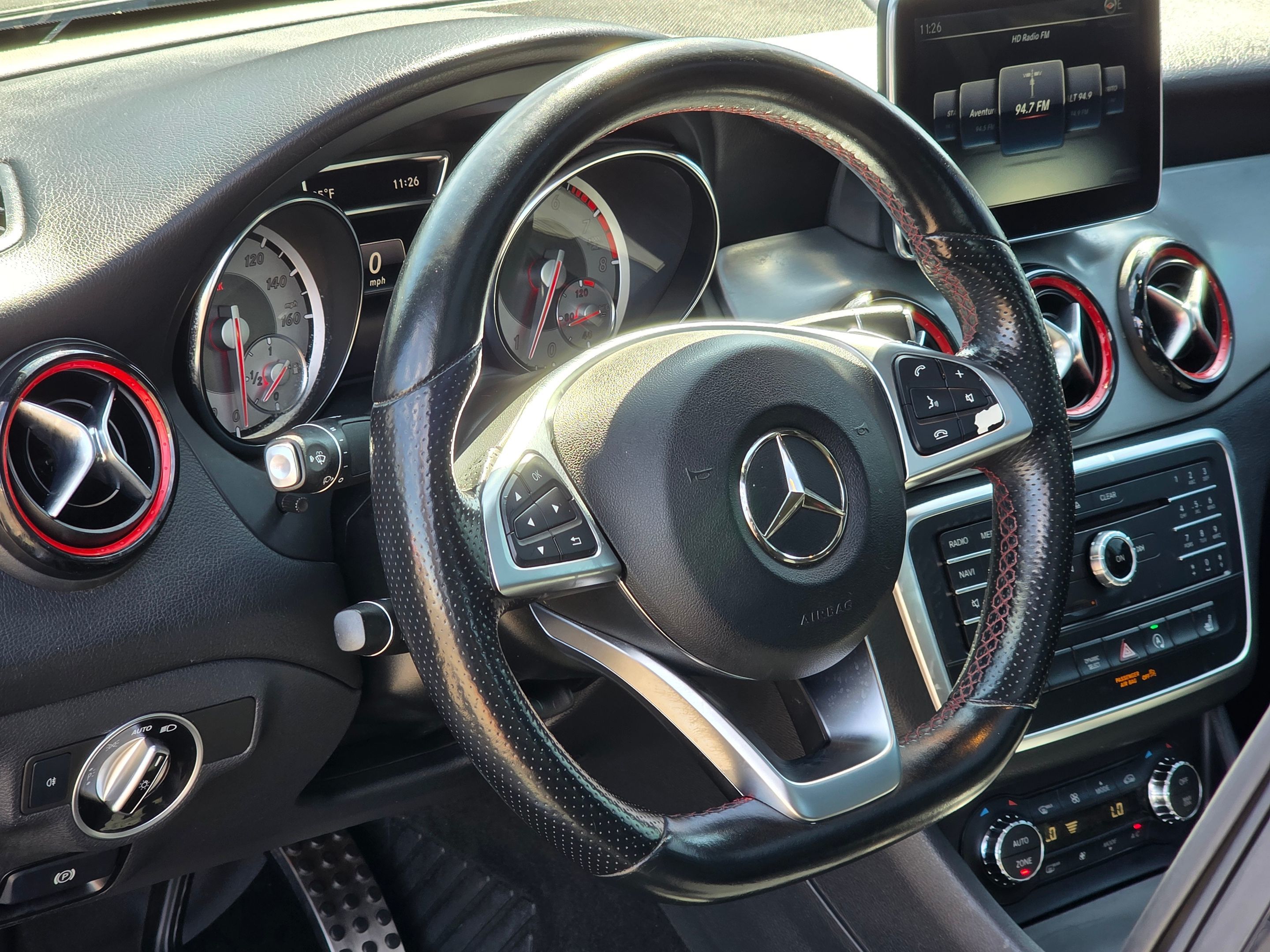 Photo 14 of this Mercedes-Benz CLA 250