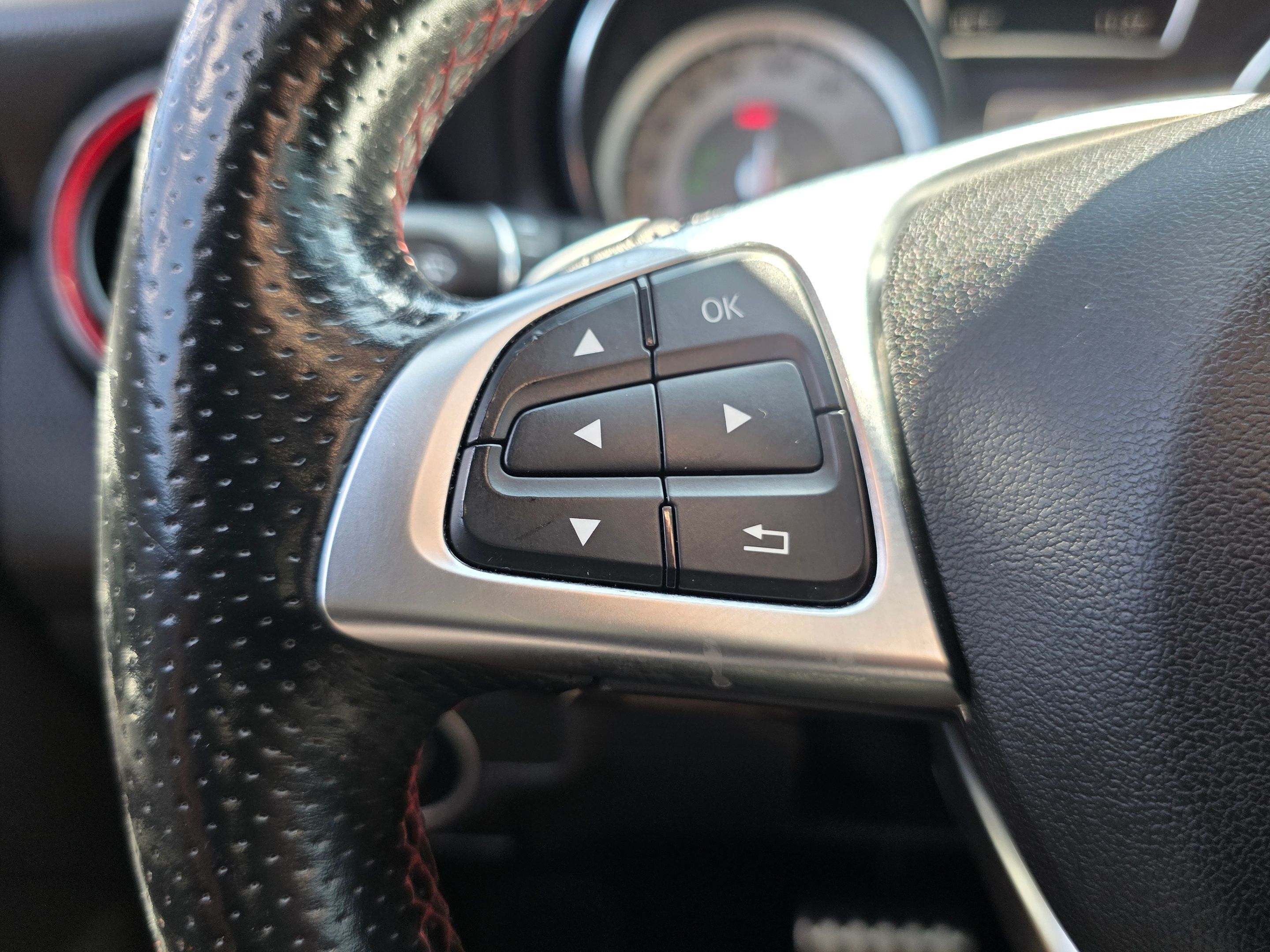 Photo 27 of this Mercedes-Benz CLA 250