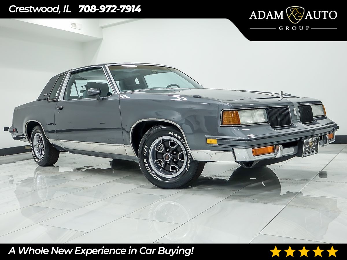Sold 1987 Oldsmobile Cutlass Supreme Salon in Crestwood