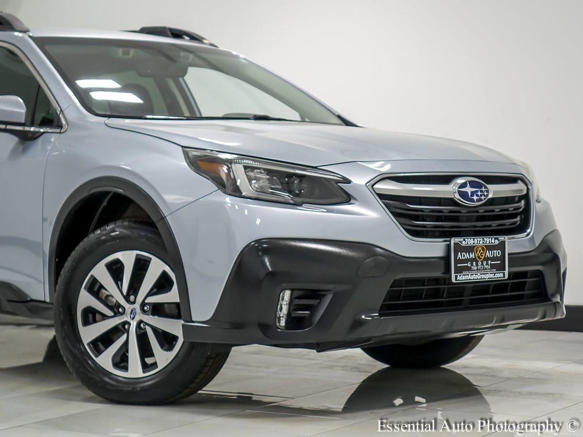 2020 Subaru Outback Premium photo 2