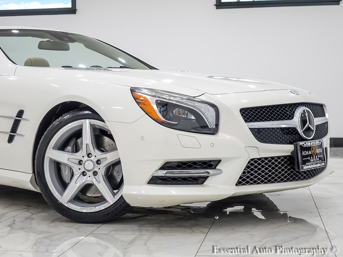2015 Mercedes-Benz SL-Class SL550 - Photo 2