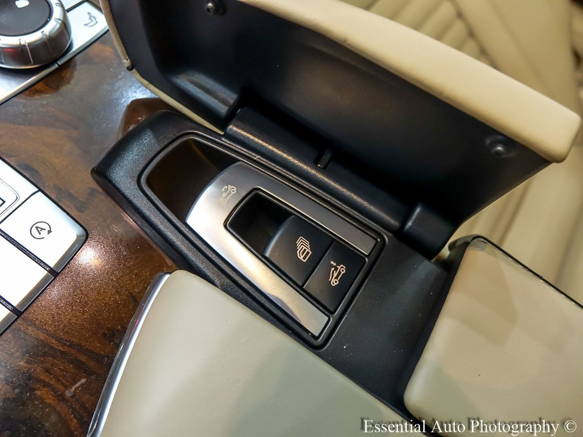 2015 Mercedes-Benz SL-Class SL550 - Photo 25