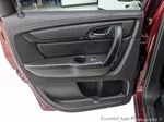 2017 Chevrolet Traverse 2LT photo 28