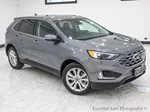 2022 Ford Edge Titanium photo 4