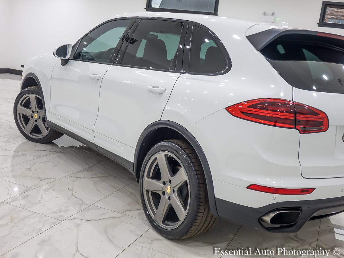 2016 Porsche Cayenne Base - Photo 10