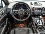 2016 Porsche Cayenne photo 16