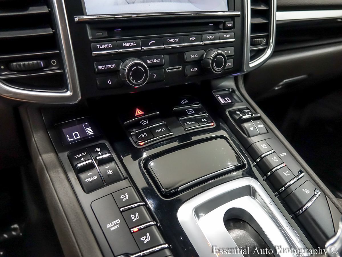 2016 Porsche Cayenne Base - Photo 23