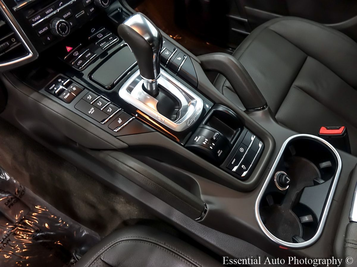 2016 Porsche Cayenne Base - Photo 24