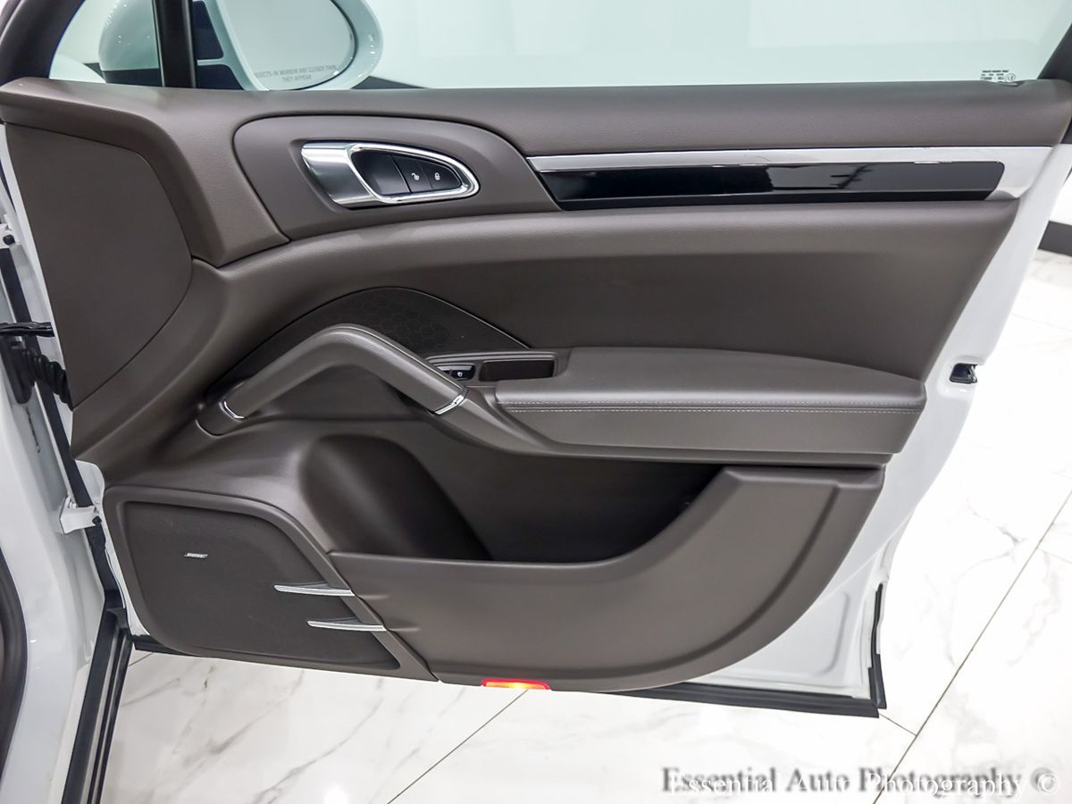 2016 Porsche Cayenne Base - Photo 31