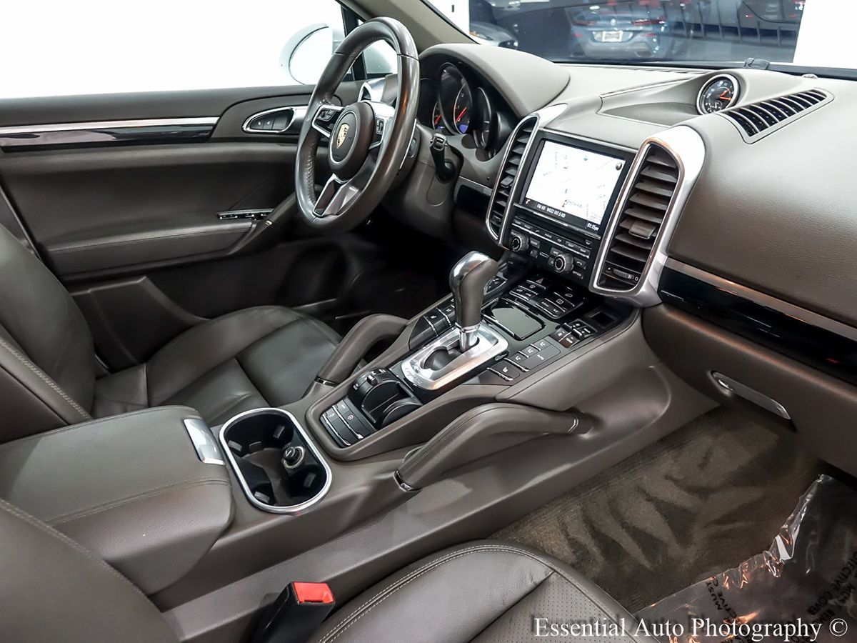 2016 Porsche Cayenne Base - Photo 32