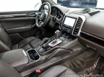 2016 Porsche Cayenne photo 31