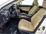2016 Lexus IS 300 photo 11