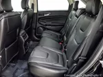 2018 Ford Edge Titanium photo 12