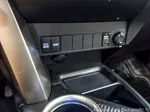 2015 Toyota RAV4 XLE photo 24