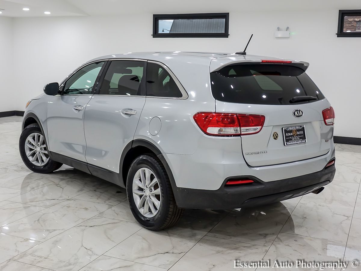 2017 Kia Sorento L - Photo 10