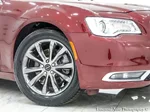 2017 Chrysler 300 photo 3