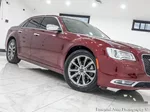 2017 Chrysler 300 photo 4