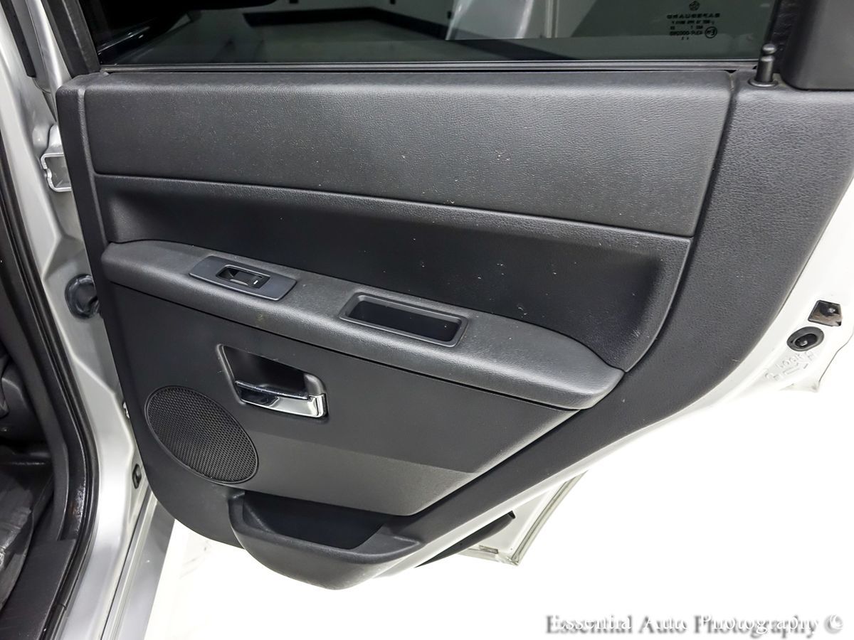 Photo 29 of this Jeep Grand Cherokee