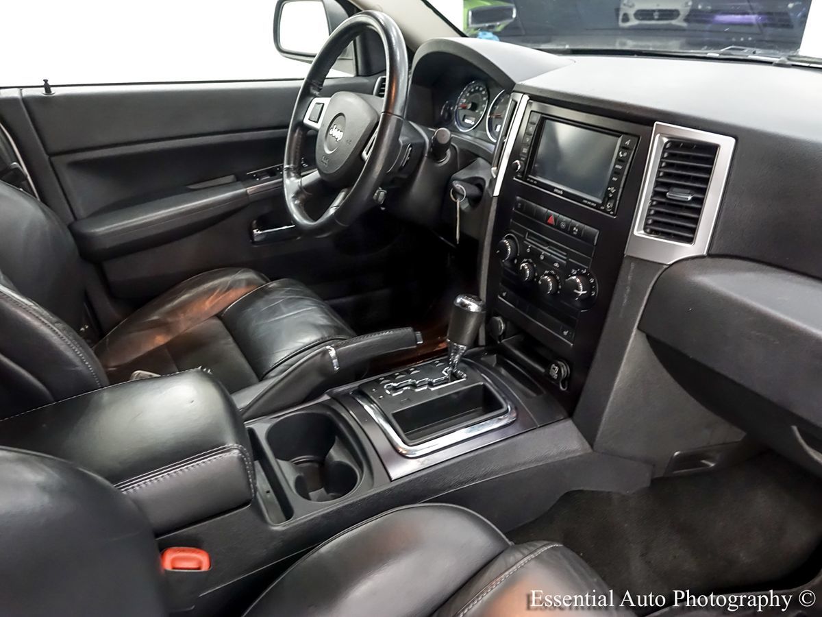 Photo 31 of this Jeep Grand Cherokee
