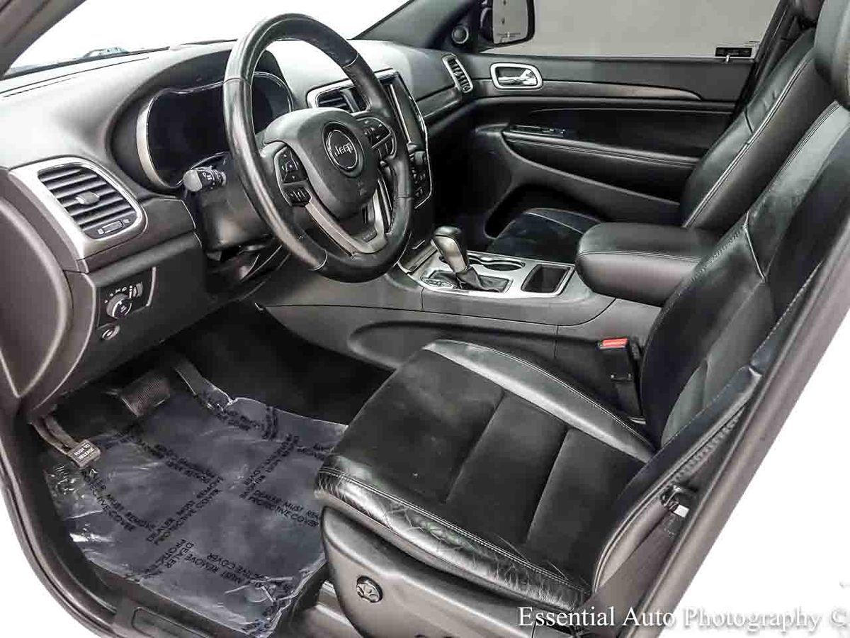 Photo 13 of this Jeep Grand Cherokee
