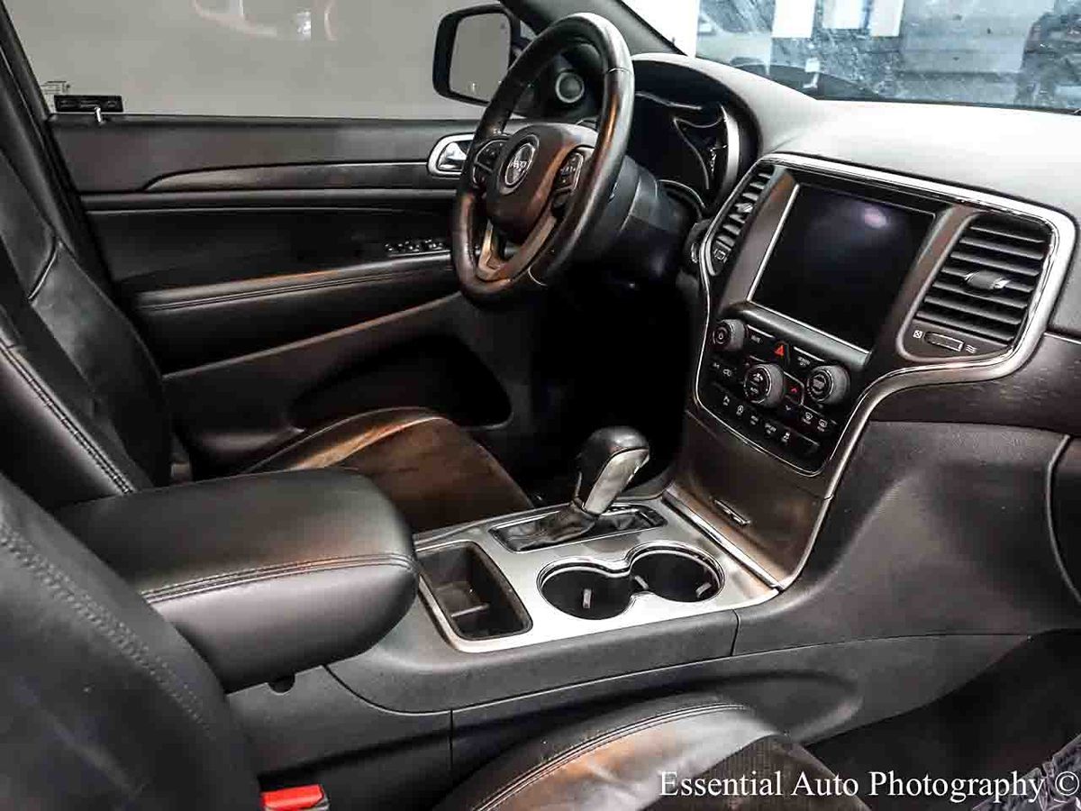 Photo 32 of this Jeep Grand Cherokee