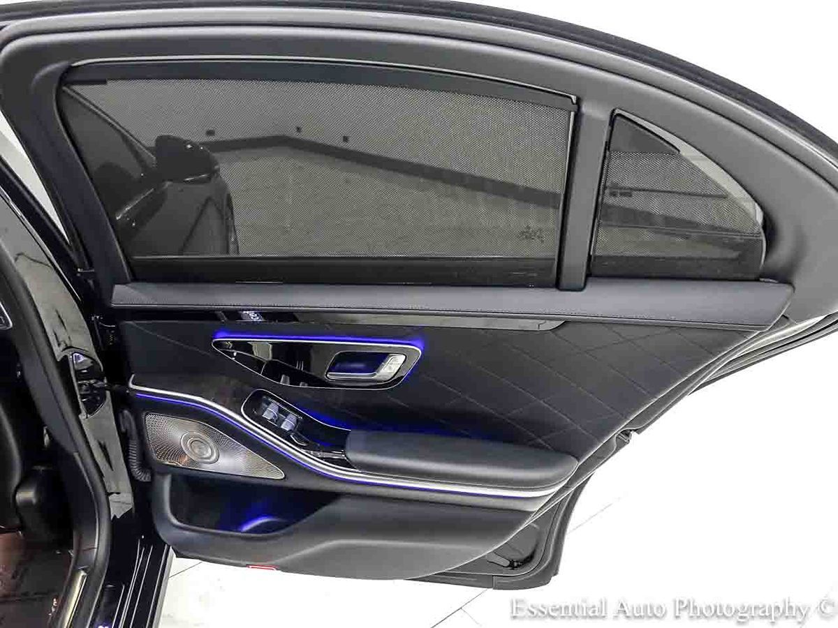Photo 30 of this Mercedes-Benz S 580