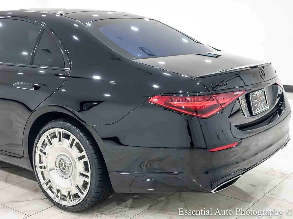 Photo 9 of this Mercedes-Benz S 580