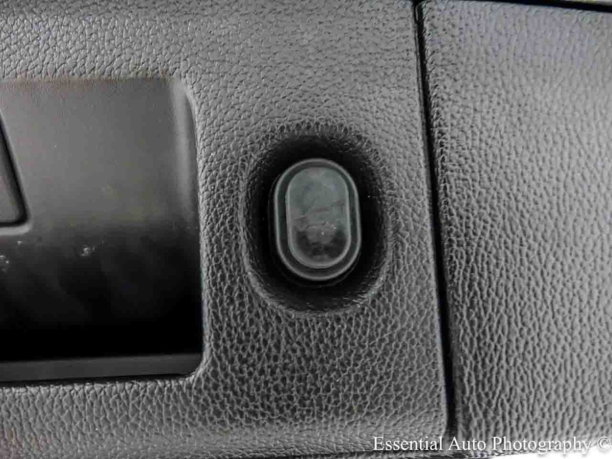 Photo 34 of this Cadillac Escalade