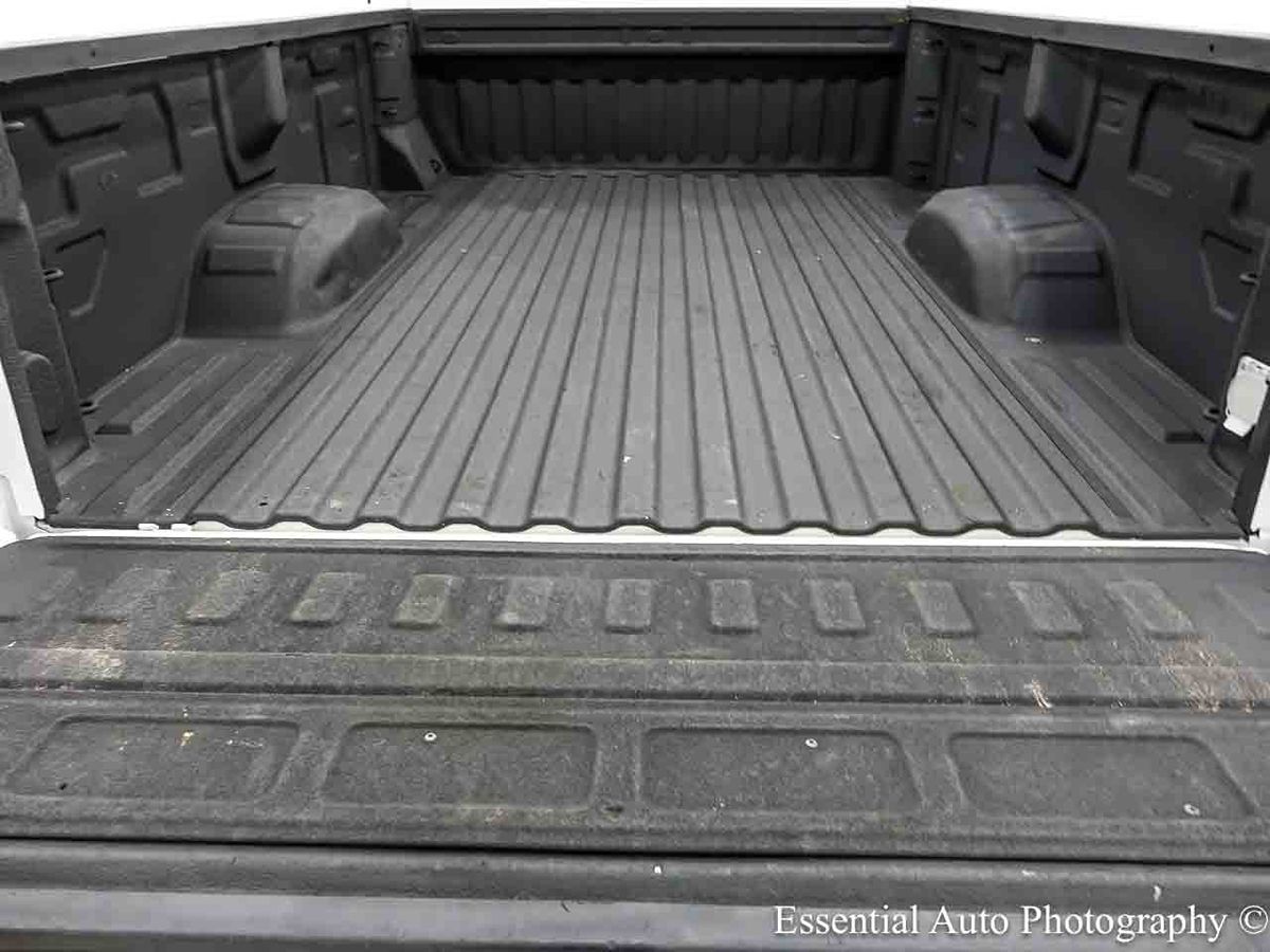 Photo 25 of this Chevrolet Silverado 2500HD