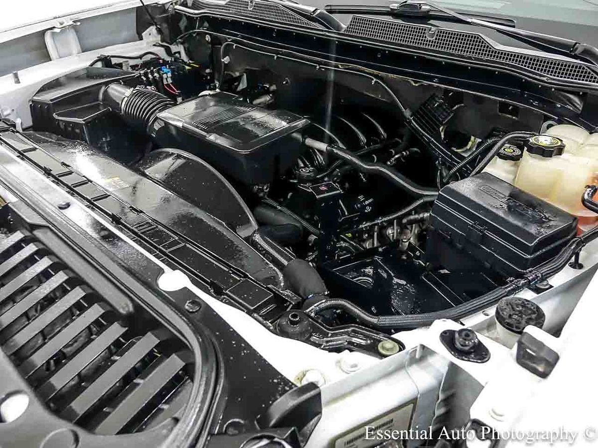Photo 31 of this Chevrolet Silverado 2500HD