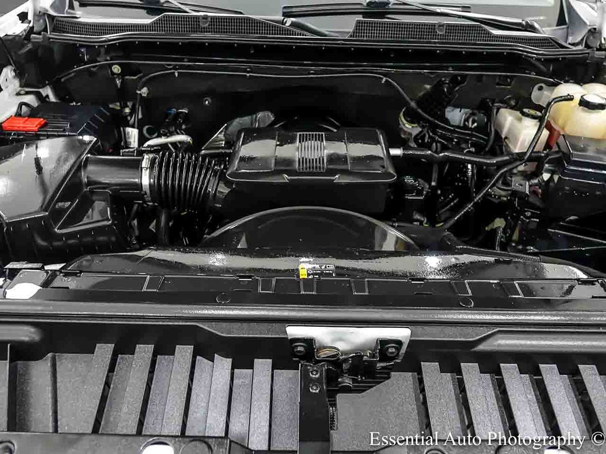 Photo 30 of this Chevrolet Silverado 2500HD