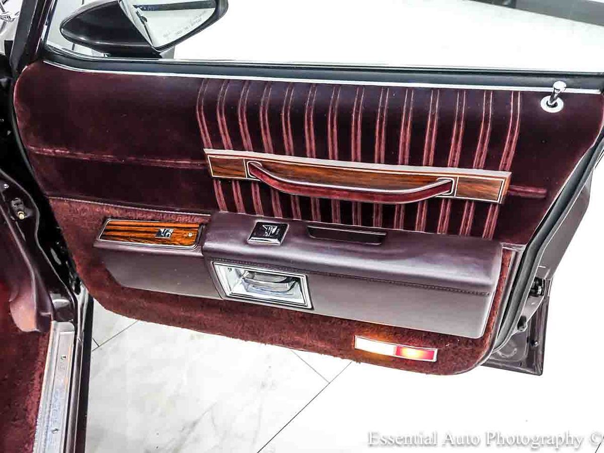 Photo 25 of this Chevrolet Caprice