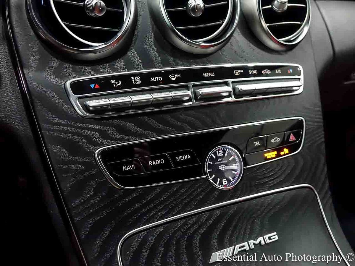 Photo 25 of this Mercedes-Benz AMG C 63