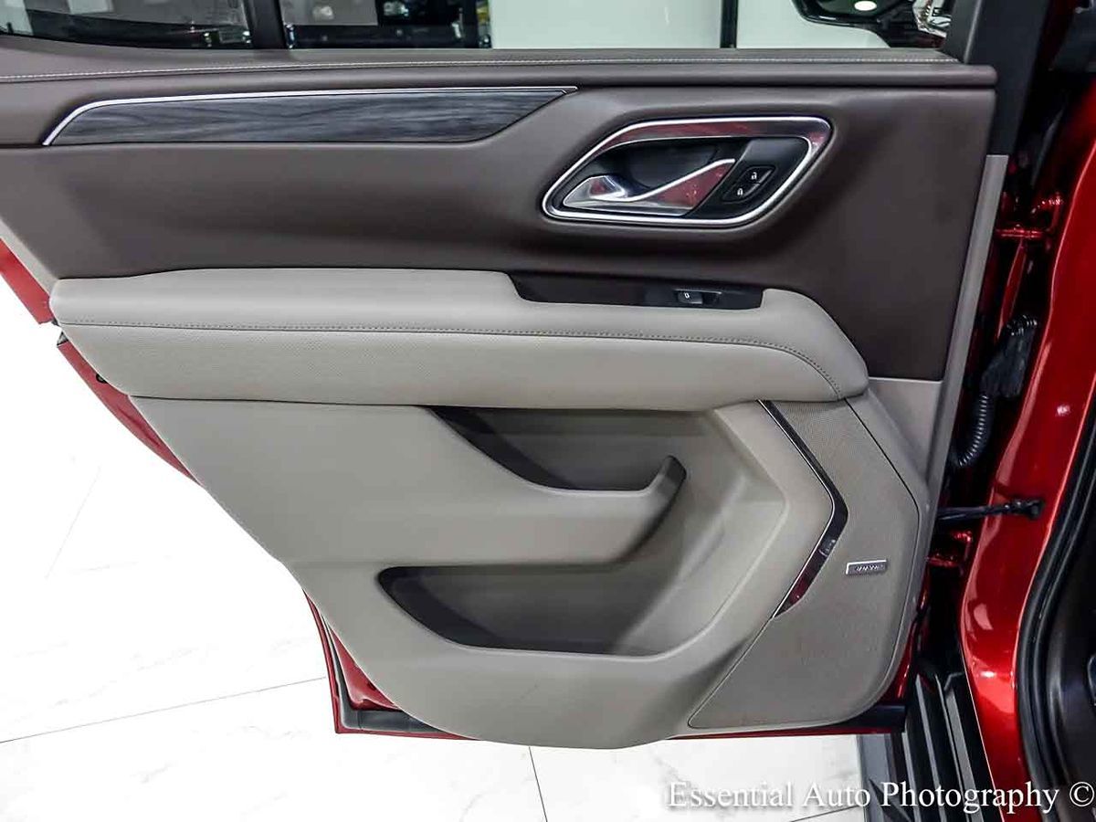 Photo 27 of this GMC Yukon