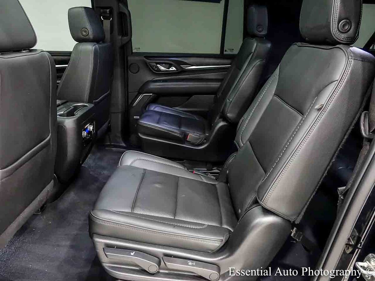 Photo 14 of this GMC Yukon XL