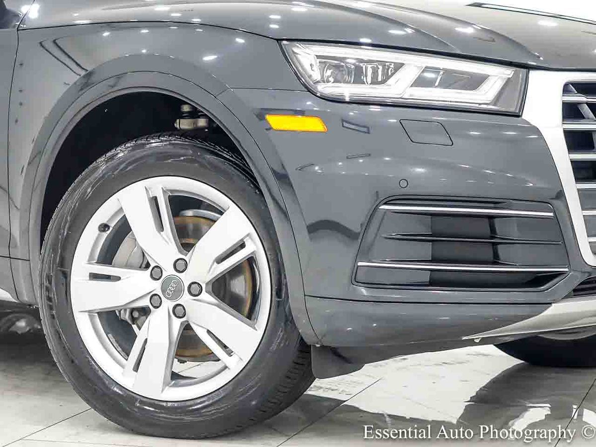 Photo 3 of this Audi Q5