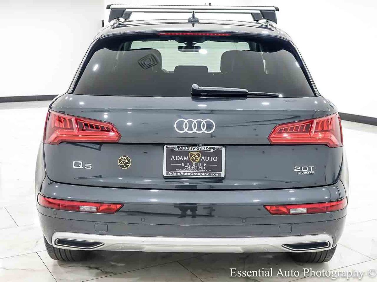 Photo 7 of this Audi Q5