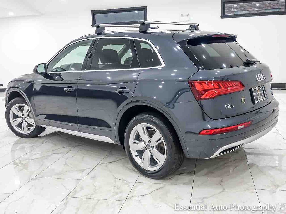 Photo 8 of this Audi Q5