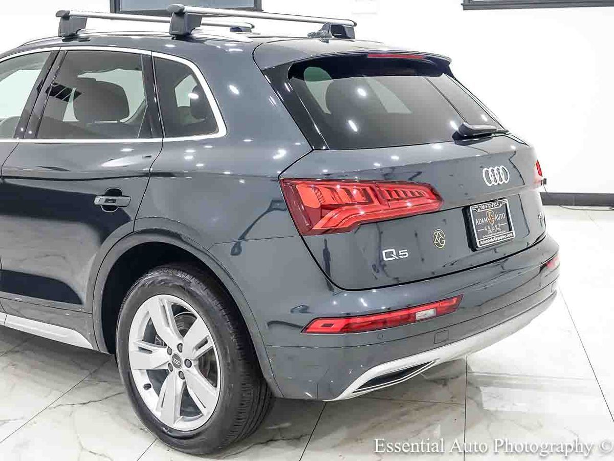Photo 9 of this Audi Q5