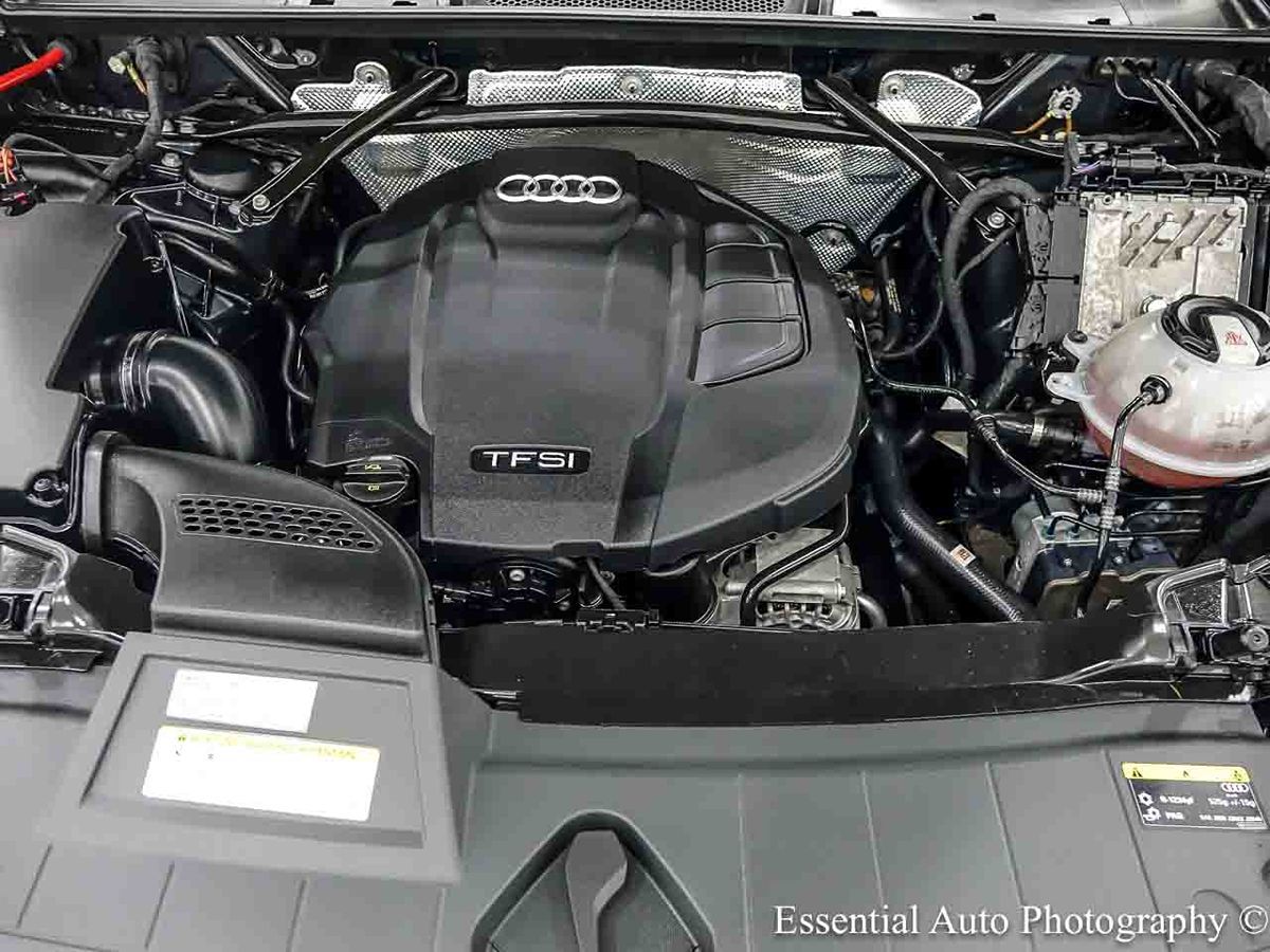 Photo 34 of this Audi Q5