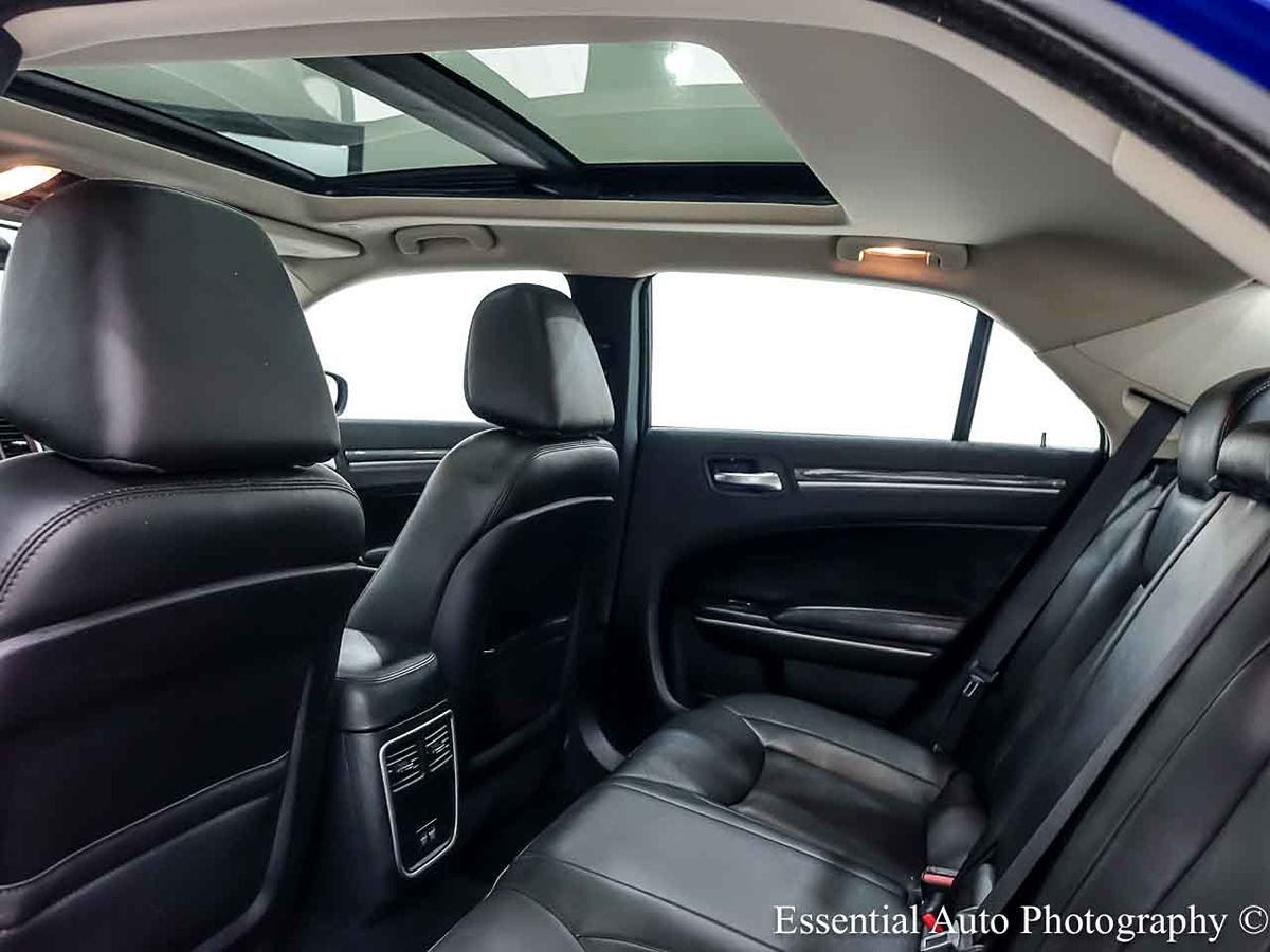 Photo 15 of this Chrysler 300