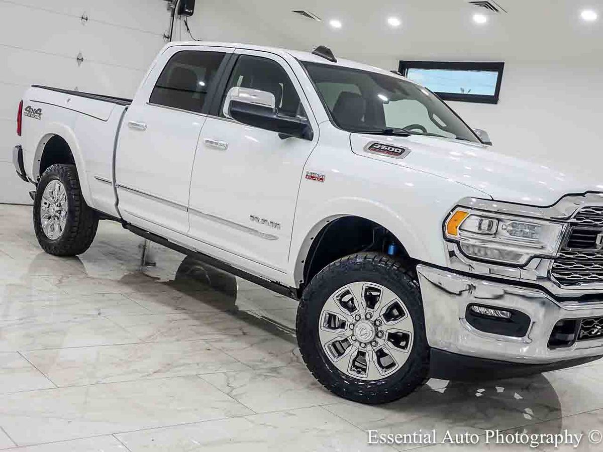 Photo 4 of this Ram 2500
