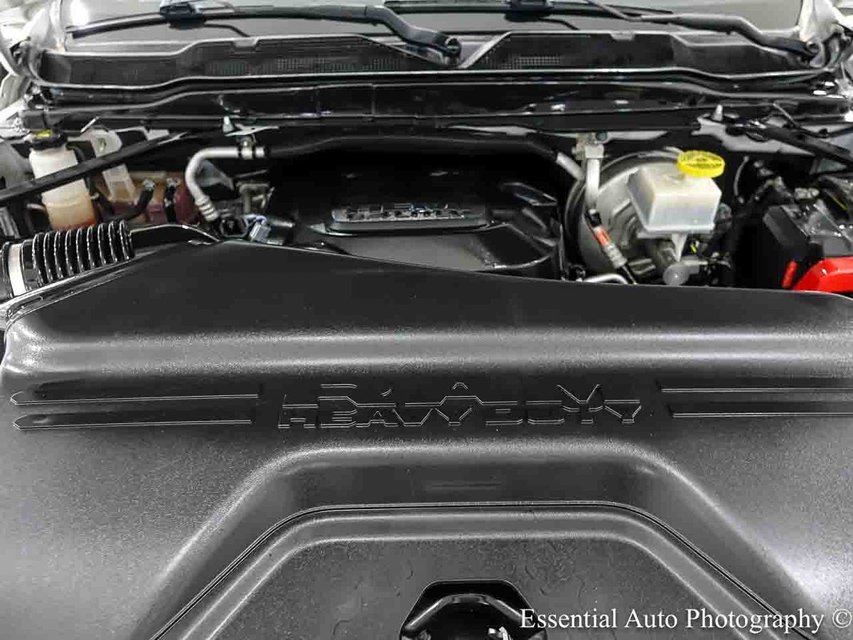 Photo 34 of this Ram 2500