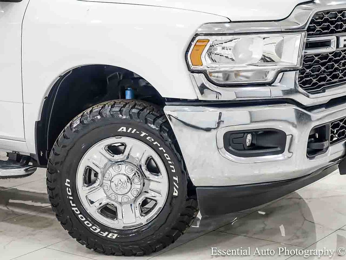 Photo 3 of this Ram 2500