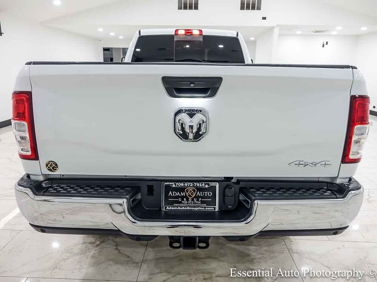 Photo 7 of this Ram 2500