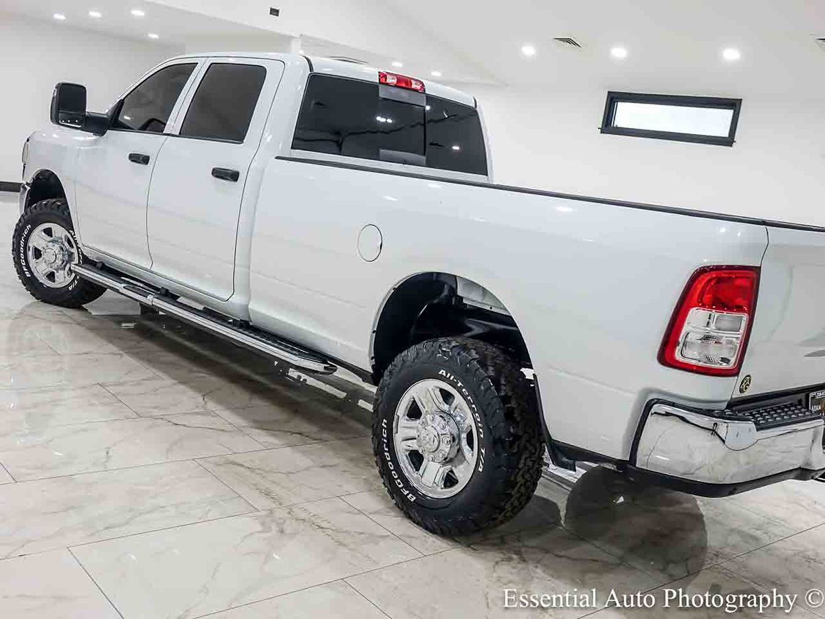Photo 10 of this Ram 2500