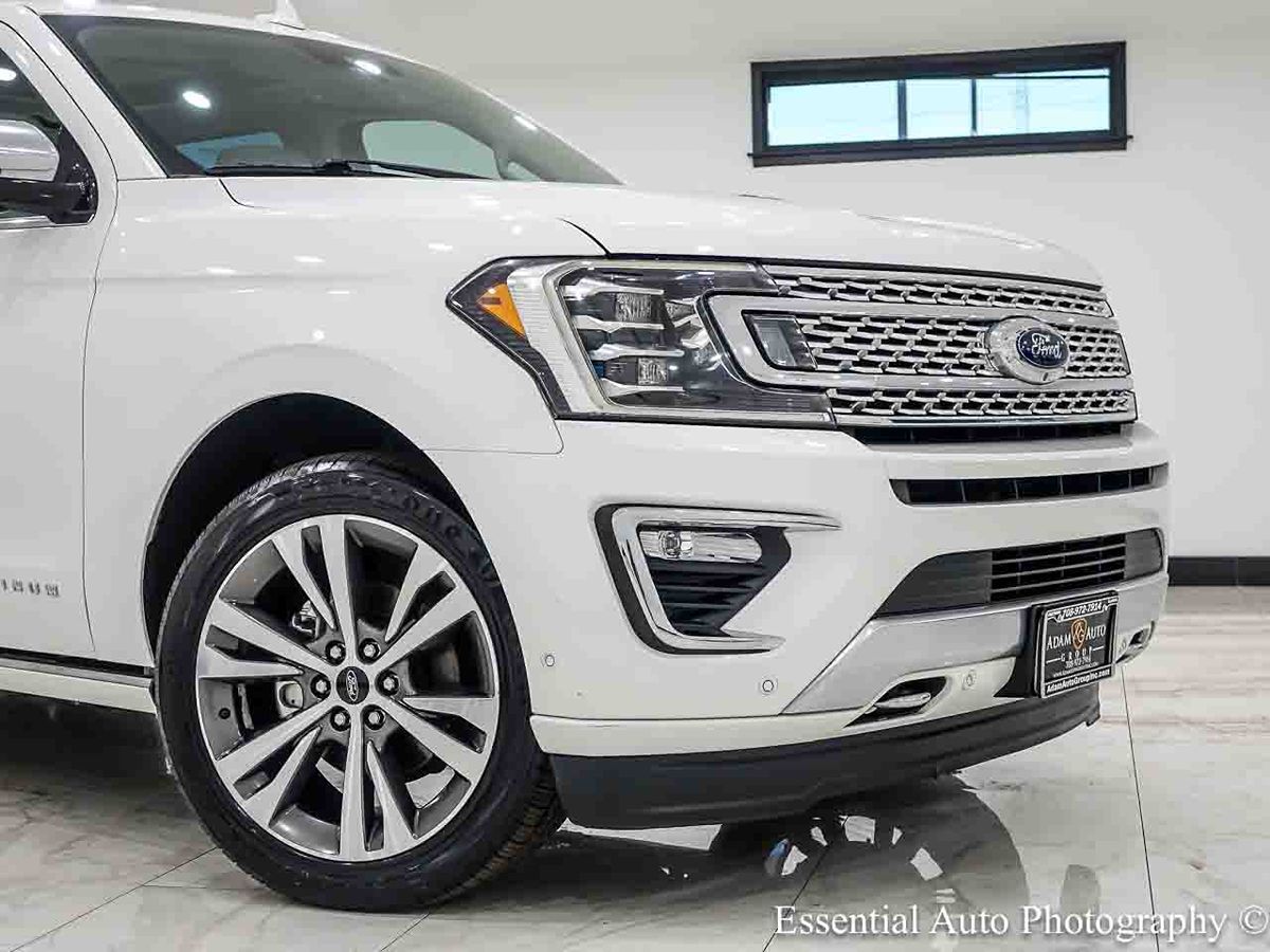 Photo 2 of this Ford Expedition Max