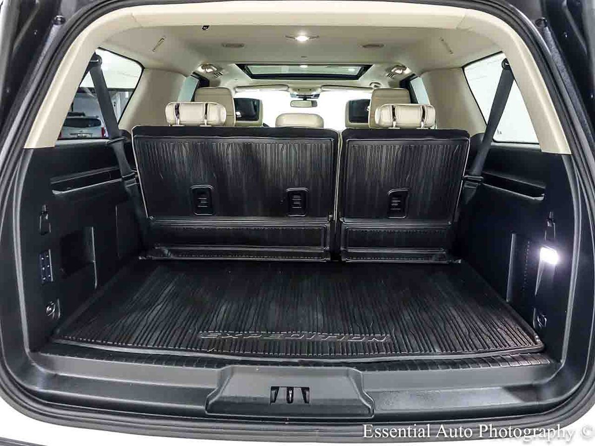 Photo 32 of this Ford Expedition Max
