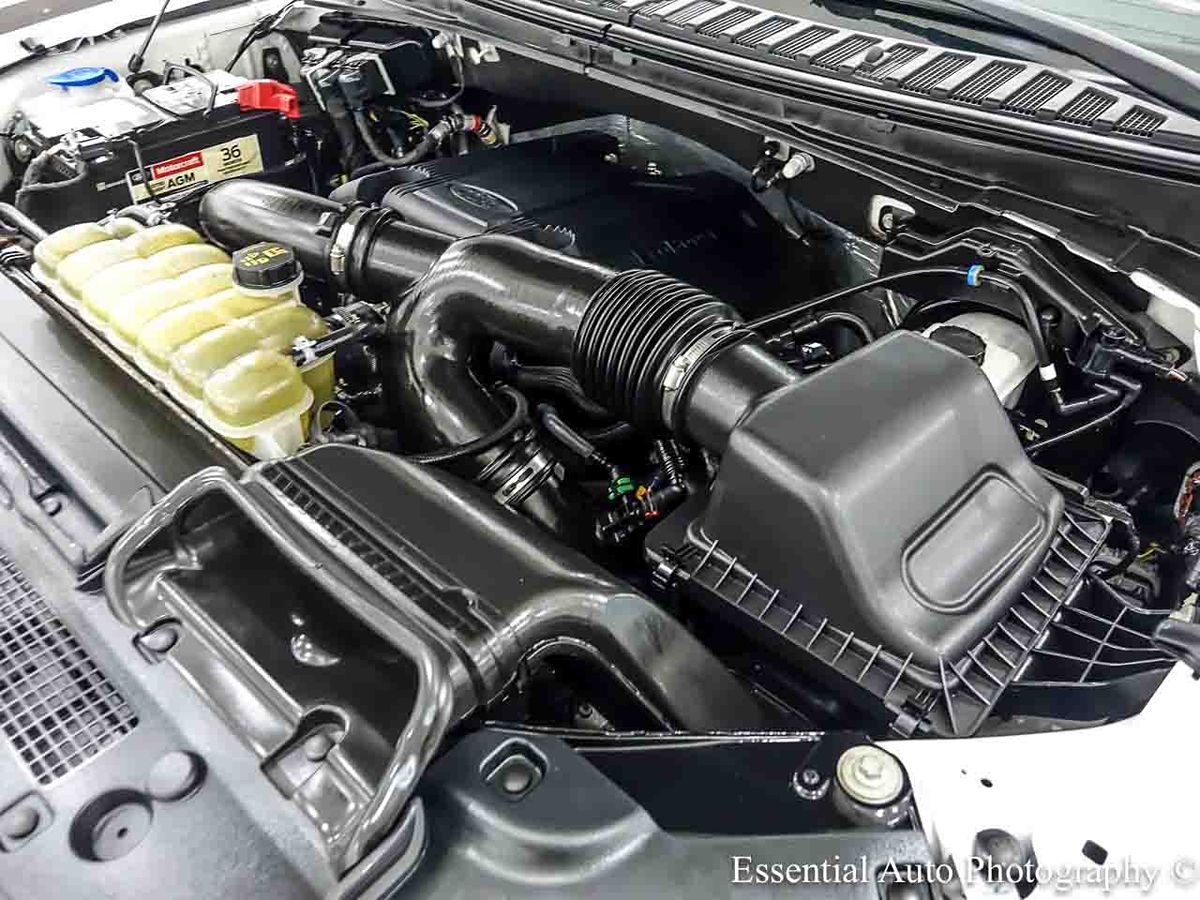 Photo 40 of this Ford Expedition Max